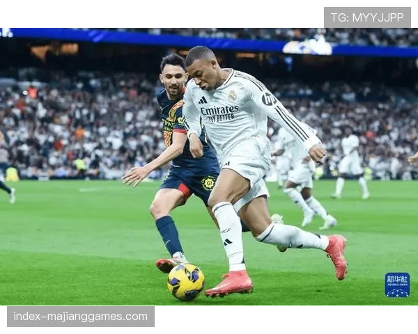 皇家贝蒂斯vs塞维利亚：德比战上半场爆发两次冲突，两人染黄